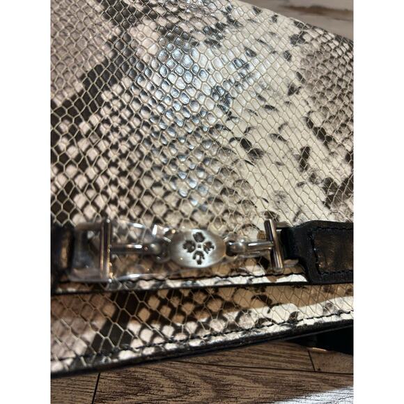Patricia Nash Apricale Crossbody Wristlet Python taupe grey tan MSRP $169 NEW - Picture 12 of 12